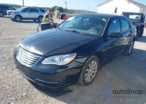 2011 Chrysler 200 Touring из США, поврежденный, VIN 1C3BC1FB0BN542708